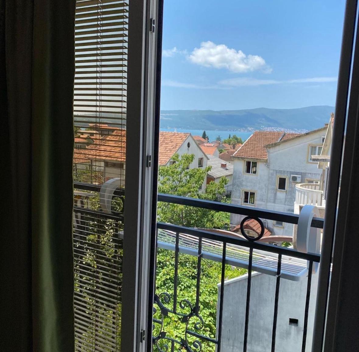 Apartments M&T Тиват Екстериор снимка